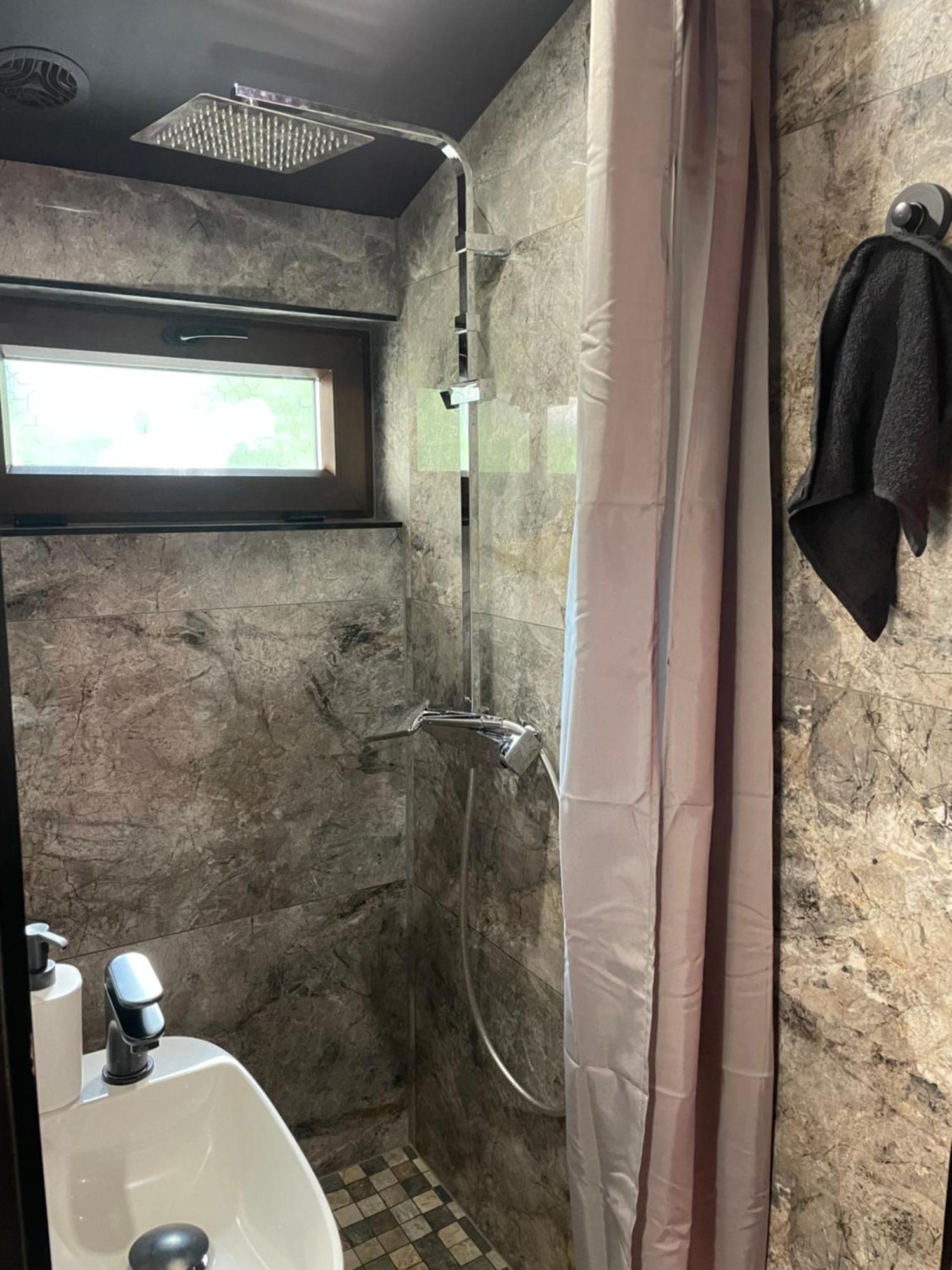 Jacuzzi Love Room Mulhouse Luaran gambar