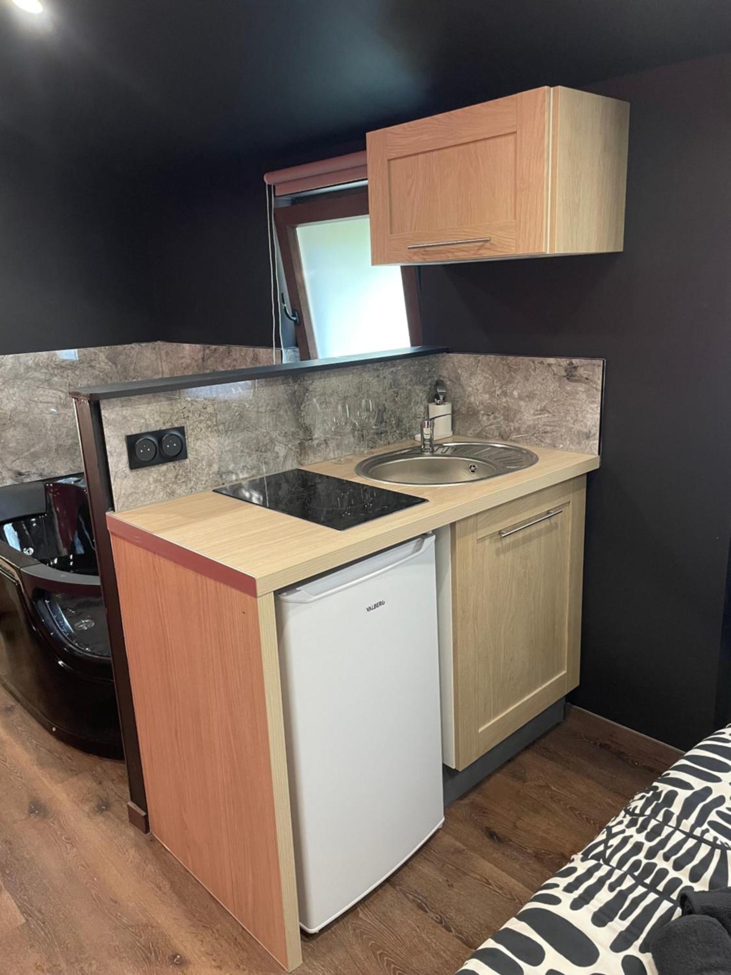 Jacuzzi Love Room Mulhouse Luaran gambar